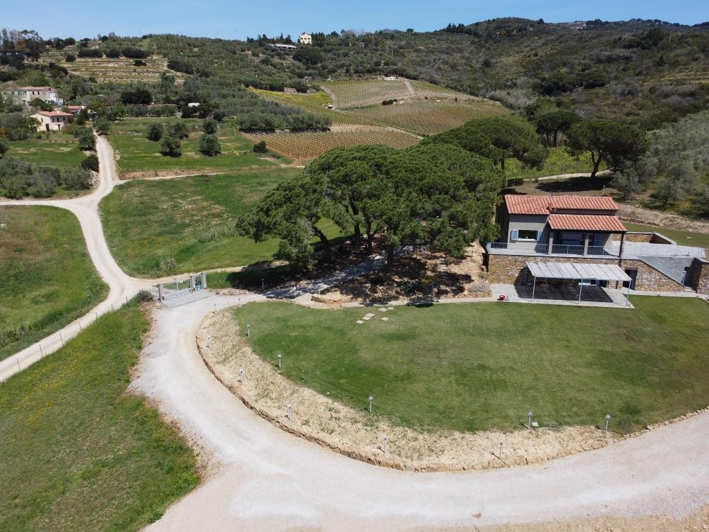 PORTO AZZURRO - ELBA - VILLA LUSSUOSA, CONTESTO BUCOLICO